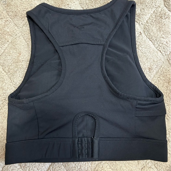 Gymshark Black Women's Tank Top - Picture 5 of 5